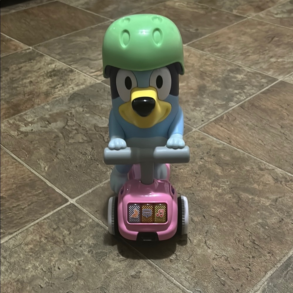 Vtech Bluey Scooter Time Bluey